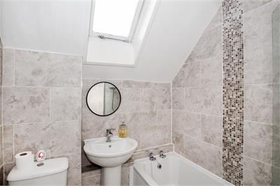29 Hamilton Place, Rosyth, Dunfermline, KY11 2PJ - image 10