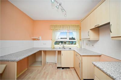 17 Gilmerton Dykes Terrace, Gilmerton, Edinburgh, EH17 8LU - image 2