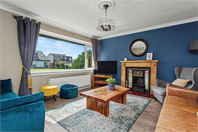 25 Glendentan Road, Bridge Of Weir, PA11 3HE - image 2