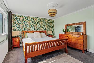 25 Glendentan Road, Bridge Of Weir, PA11 3HE - image 12