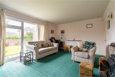 19 Swanston Place, Edinburgh, EH10 7DD - image 3