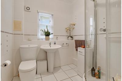 8d South Crescent Road, Ardrossan, KA22 8DU - image 18