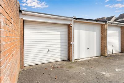 44 Stuart Park, Corstorphine, Edinburgh, EH12 8YE - image 15