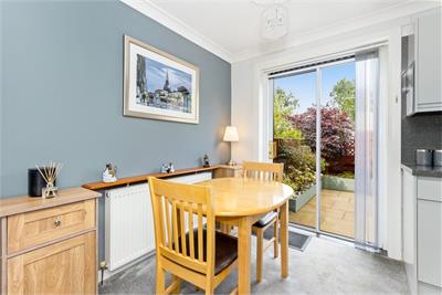 44 Stuart Park, Corstorphine, Edinburgh, EH12 8YE - image 6