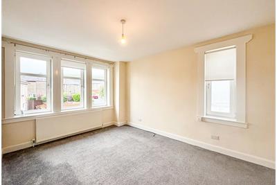 24 Harper Crescent, Largs, KA30 9JE - image 2