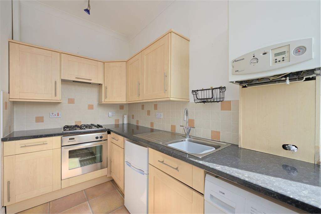 142c, Rumblingwell, Dunfermline, KY12 9AT - image 13