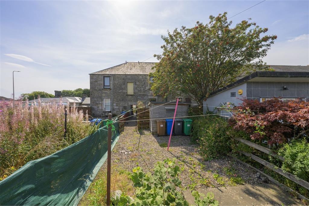 142c, Rumblingwell, Dunfermline, KY12 9AT - image 16