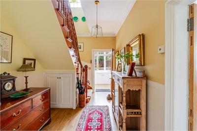 Thornycroft, 1 Station Loan, Balerno, Edinburgh, EH14 7AW - image 13