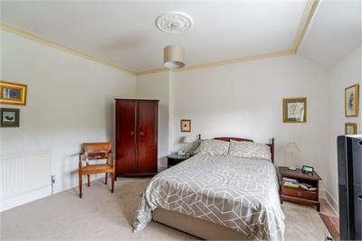Thornycroft, 1 Station Loan, Balerno, Edinburgh, EH14 7AW - image 16