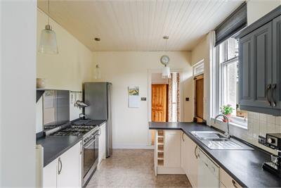 Thornycroft, 1 Station Loan, Balerno, Edinburgh, EH14 7AW - image 10