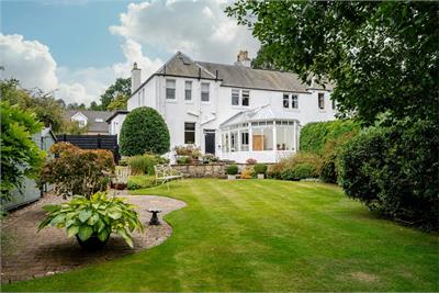 Thornycroft, 1 Station Loan, Balerno, Edinburgh, EH14 7AW - image 1