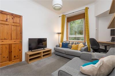 3/4 Smithfield Street, Edinburgh, EH11 2PH - image 2