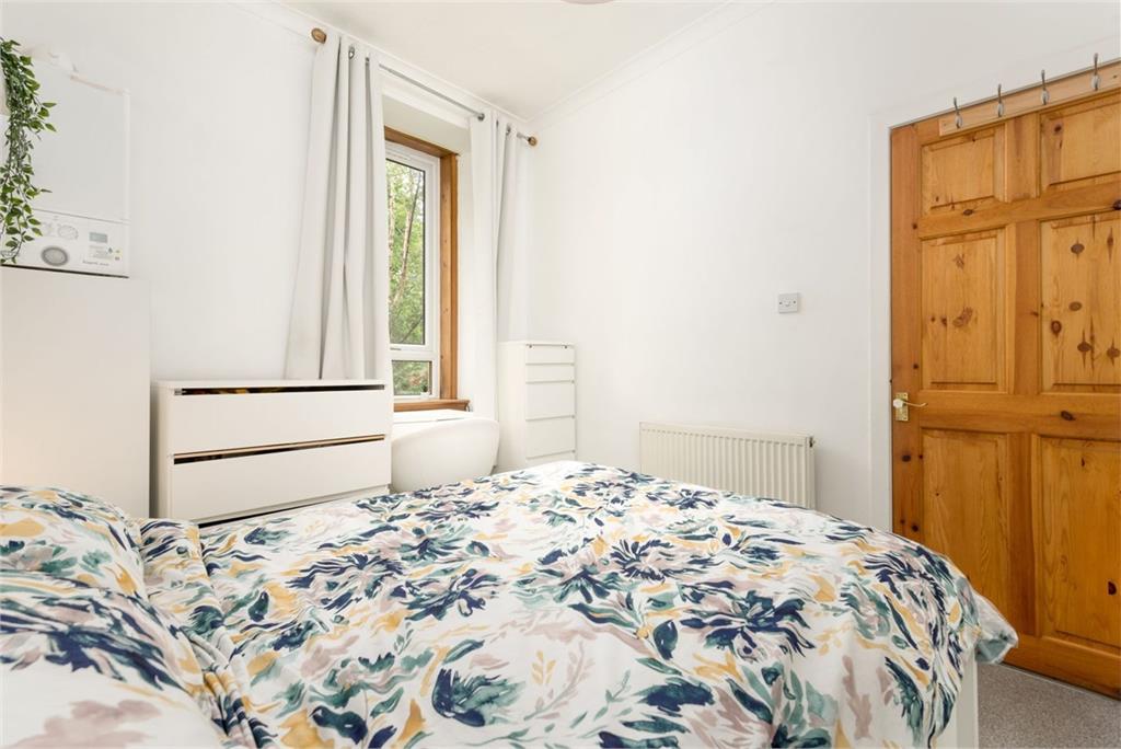 3/4 Smithfield Street, Edinburgh, EH11 2PH - image 11