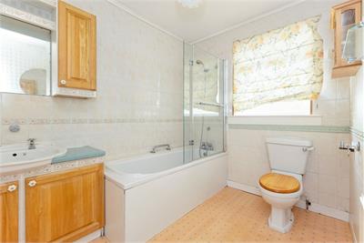 7 Upper Broomieknowe, Lasswade, Midlothian, EH18 1LP - image 18