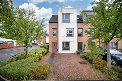 62 Ferry Gait Drive, Edinburgh, EH4 4GJ - image 1