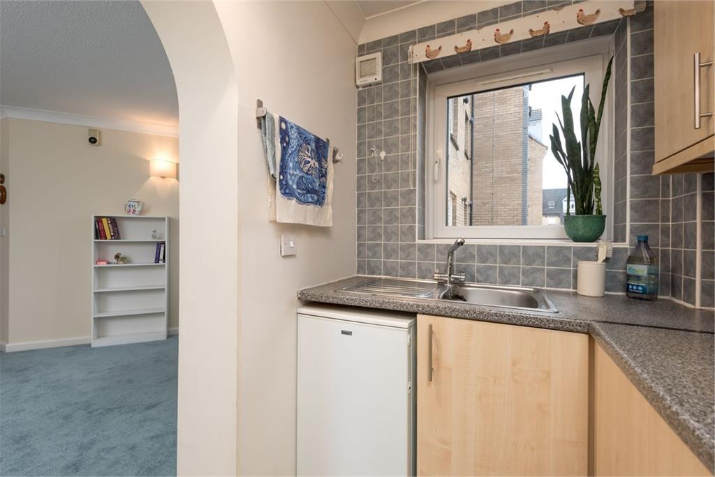 Homeross House, 1/52 Mount Grange, Edinburgh, EH9 2QX - image 8
