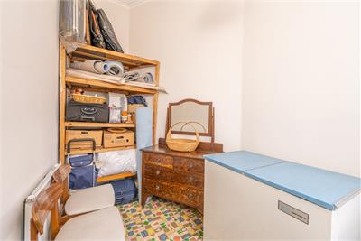 46 (3F1) Elm Row,
Edinburgh,
EH7 4AH - image 20