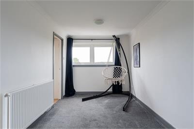 5/7 Kingsknowe Place, Edinburgh, EH14 2EQ - image 12