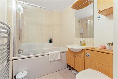 8K Fair-a -Far, Edinburgh, EH4 6QE - image 11