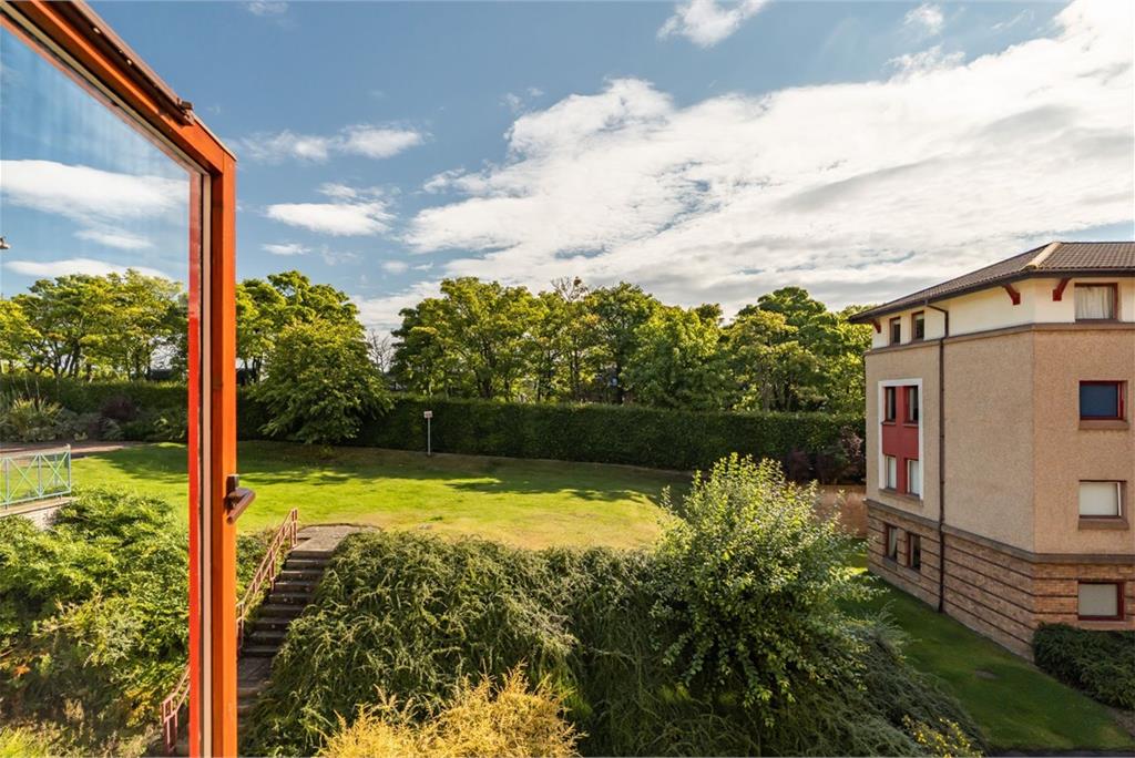 7/7 North Werber Place, Edinburgh, EH4 1TF - image 14