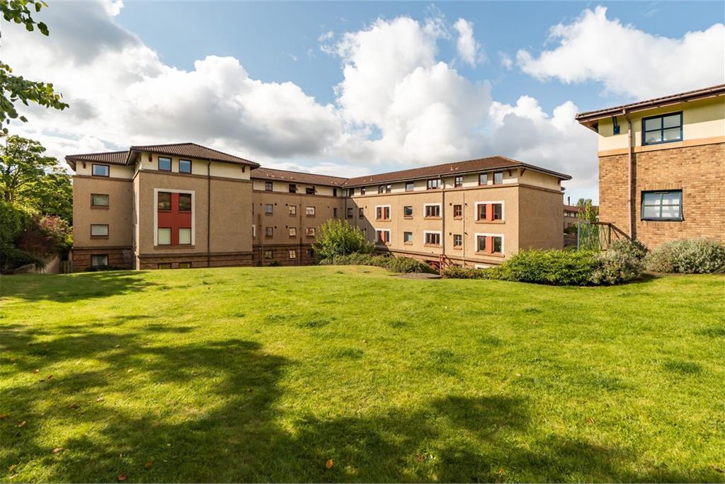 7/7 North Werber Place, Edinburgh, EH4 1TF - image 15