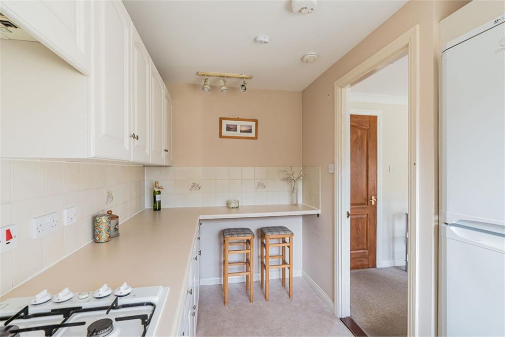7/7 North Werber Place, Edinburgh, EH4 1TF - image 6