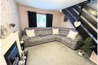 12 Windlestraw Court, Bourtreehill South, Irvine, KA11 1JT - image 2