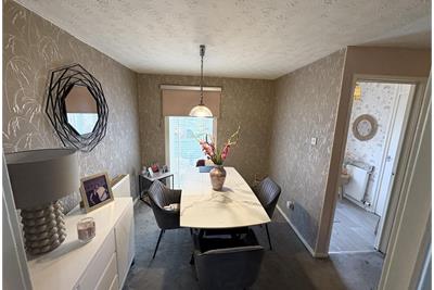 12 Windlestraw Court, Bourtreehill South, Irvine, KA11 1JT - image 7