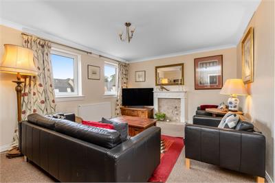 10/6 Ettrickdale Place, Stockbridge, Edinburgh, EH3 5JN - image 2