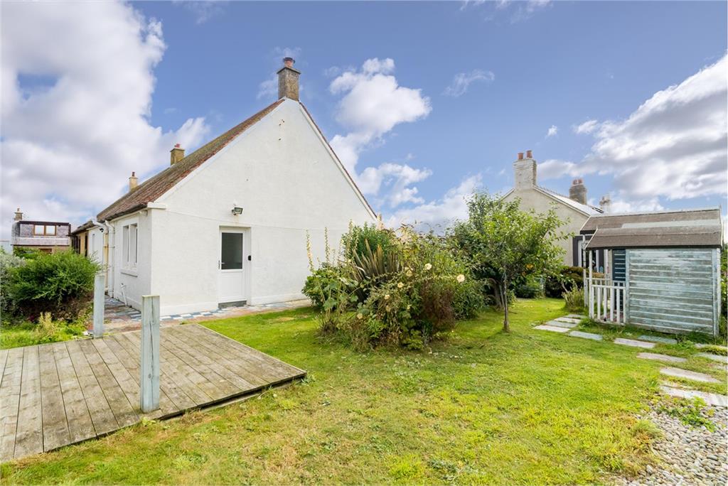 8 Brierydean,
St. Abbs,
TD14 5PQ - image 3