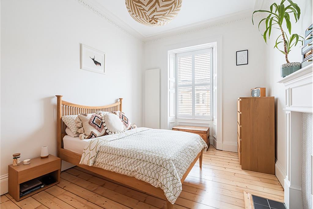 19/8 Polwarth Crescent,
Edinburgh,
EH11 1HR - image 5