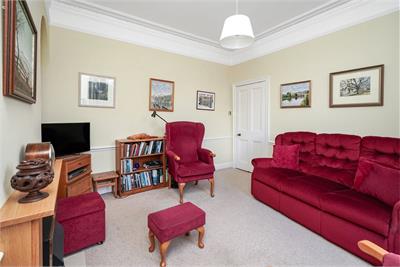 30 Kirk Brae, Liberton, Edinburgh, EH16 6HH - image 3