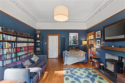 12 Brougham Place, Edinburgh, EH3 9JX - image 2