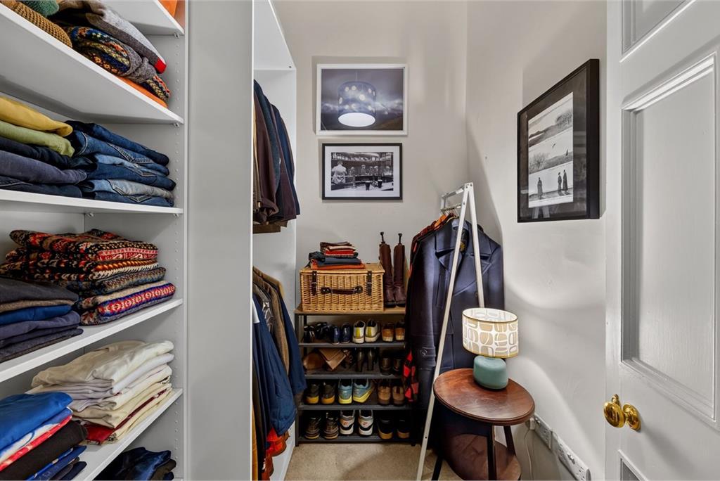12 Brougham Place, Edinburgh, EH3 9JX - image 17