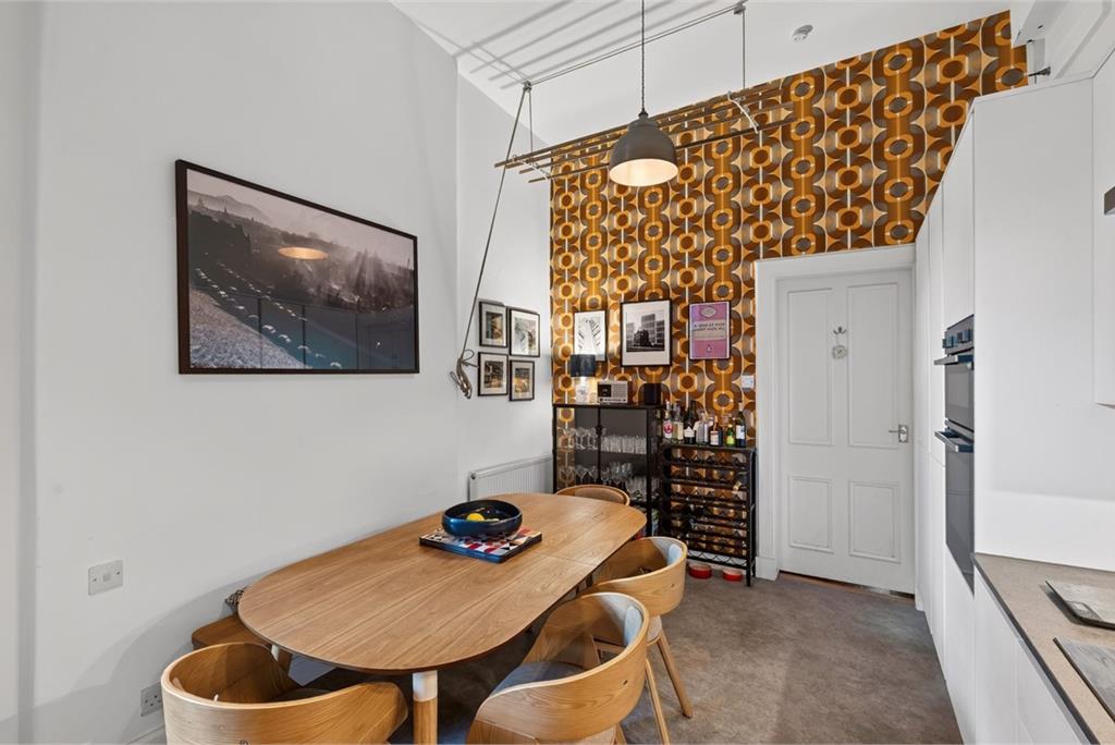 12 Brougham Place, Edinburgh, EH3 9JX - image 6
