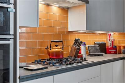 12 Brougham Place, Edinburgh, EH3 9JX - image 7