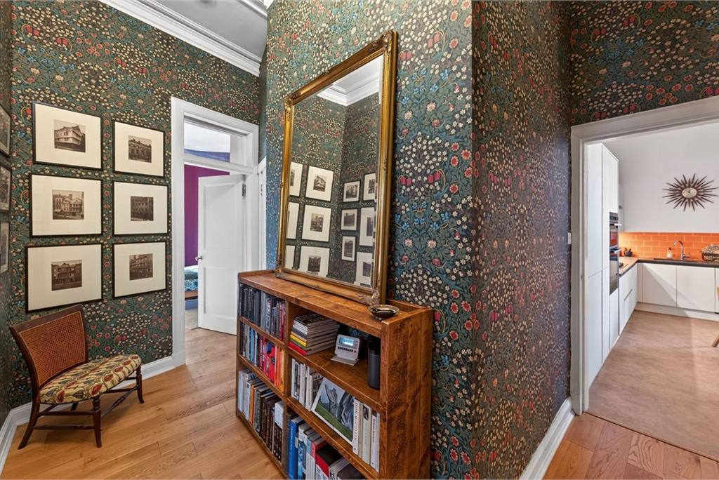 12 Brougham Place, Edinburgh, EH3 9JX - image 9