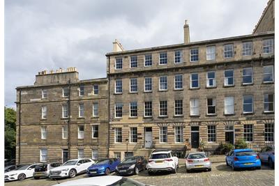 20 Dundonald Street, Edinburgh EH3 6RY - image 2