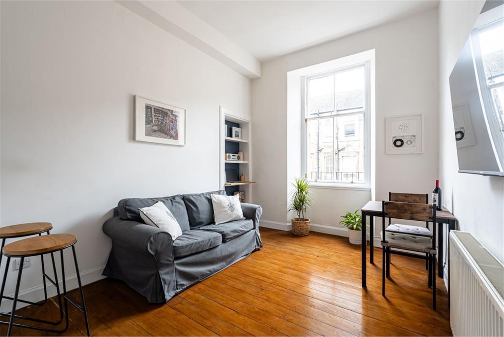 35/11 Buchanan Street, Edinburgh, EH6 8RB - image 2