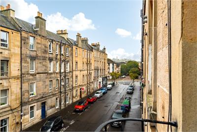 35/11 Buchanan Street, Edinburgh, EH6 8RB - image 12