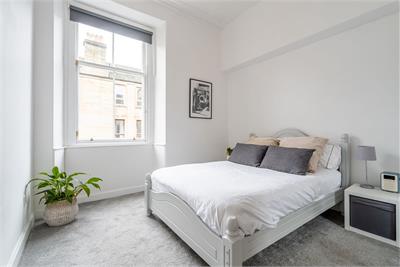 35/11 Buchanan Street, Edinburgh, EH6 8RB - image 6