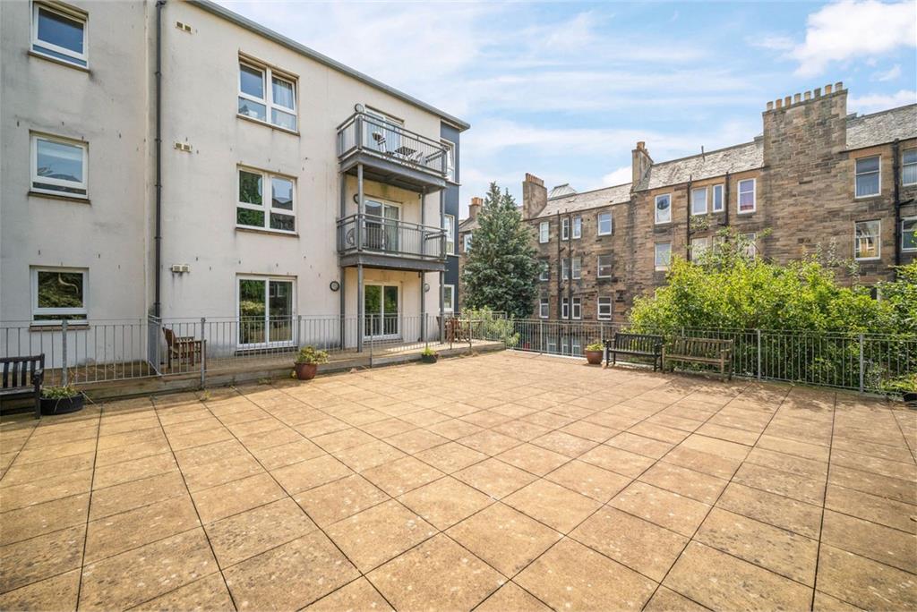3/2 Wishaw Terrace, Meadowbank, Edinburgh, EH7 6AF - image 22