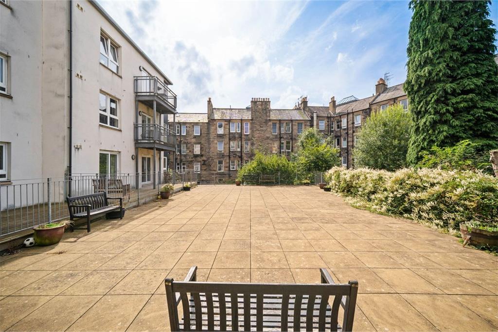 3/2 Wishaw Terrace, Meadowbank, Edinburgh, EH7 6AF - image 23