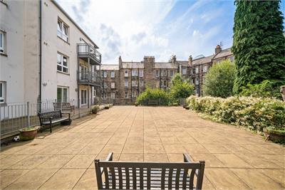 3/2 Wishaw Terrace, Meadowbank, Edinburgh, EH7 6AF - image 23