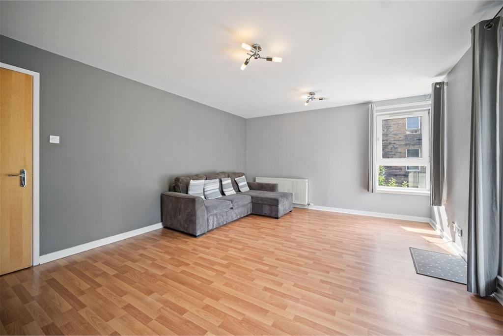 3/2 Wishaw Terrace, Meadowbank, Edinburgh, EH7 6AF - image 4