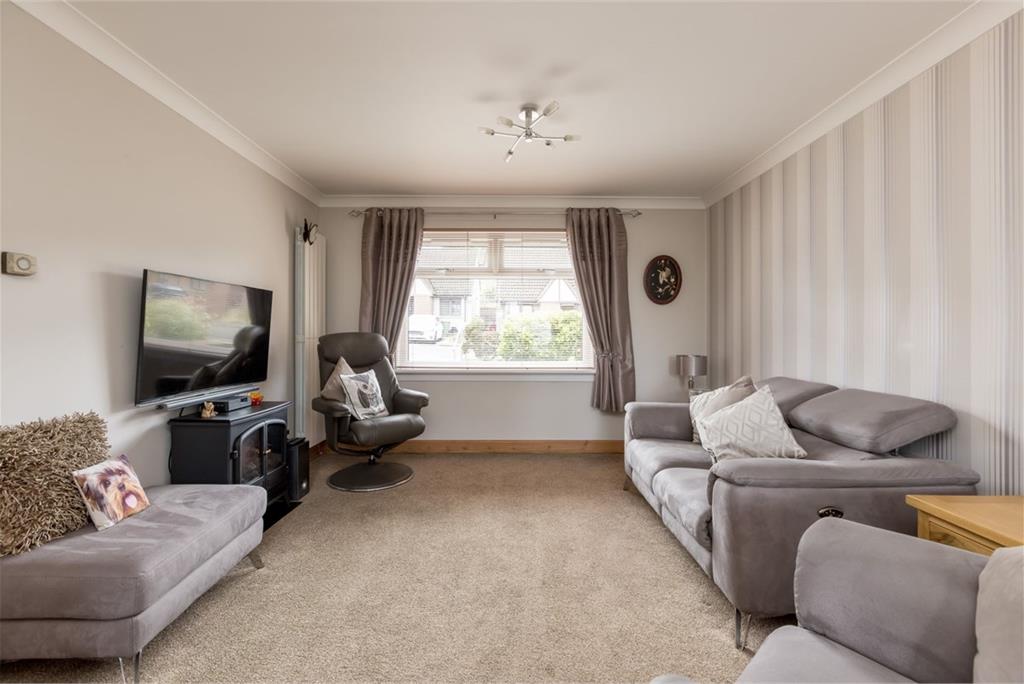 15 Stoneyhill Rise, Musselburgh, East Lothian, EH21 6UH - image 2