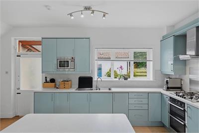 Halfway House, , Whitburn, EH47 0AD - image 12