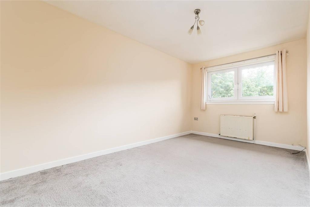 63 Clovenstone Park,
Edinburgh,
EH14 3EY - image 12