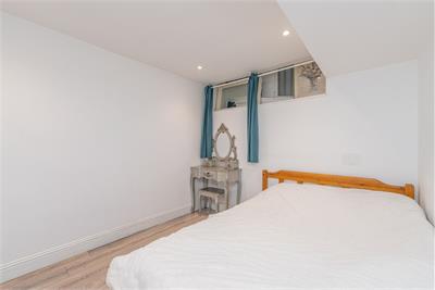 4/1 Carrubber's Close, 135 High Street, Edinburgh, EH1 1SJ - image 16