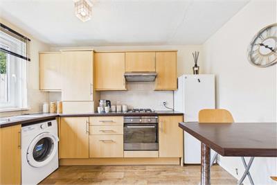 3/2 North Hillhousefield, Leith, Edinburgh, EH6 4HU - image 6